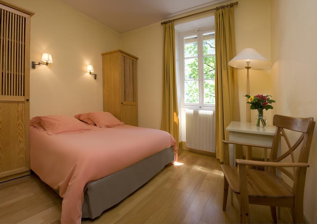 Maison Aux Iris Apartment Challes-les-Eaux Room photo