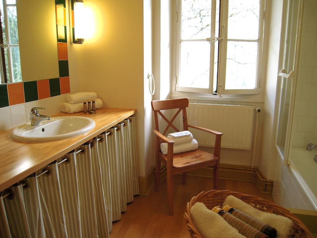 Maison Aux Iris Apartment Challes-les-Eaux Room photo